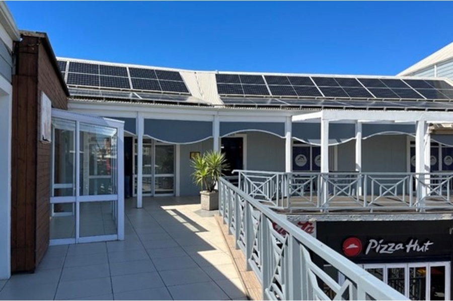 To Let commercial Property for Rent in Humewood Eastern Cape